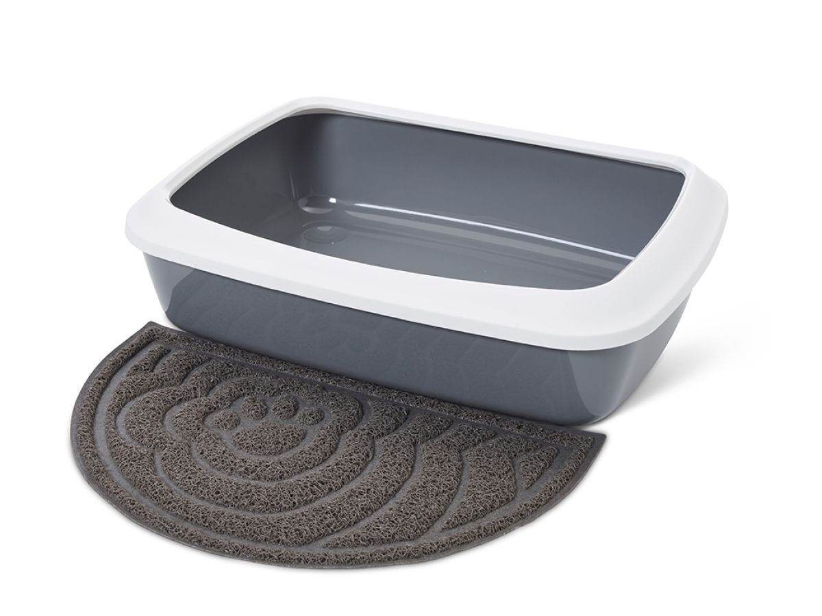 Litter Tray Mat – Universal Cat Litter Box Accessory Savic Litter Tray Mat in grey – universal PVC mat for all cat litter boxes.
