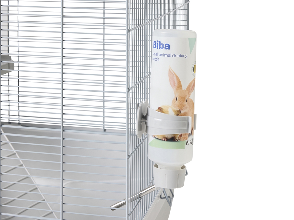 Savic Freddy 2 Max small animal cage 80 x 50 x 80 cm silver wire light grey accessories with platforms and hammock.