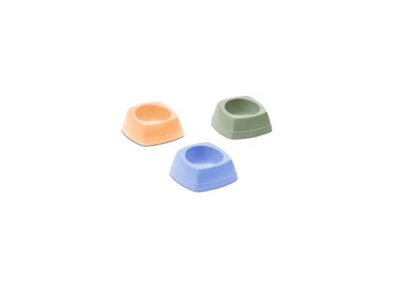 Nibble Small feeding bowl with non-toxic plastic, stable design, and modern bright colours for small animals.