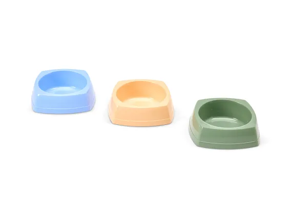 Nibble Large feeding bowl with wide base, non-toxic plastic, and vibrant colours for rabbits and guinea pigs.